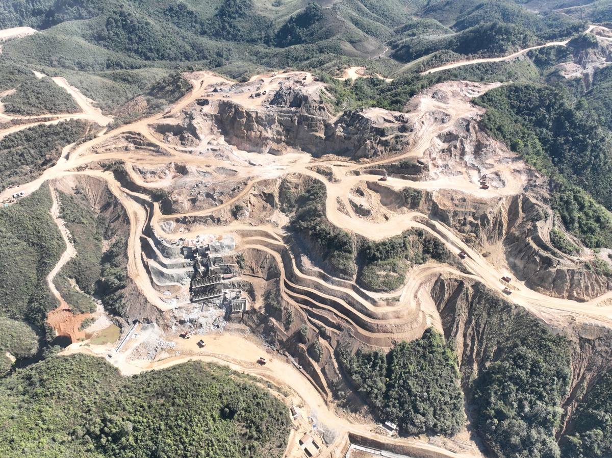 Aerial view of the SCM mine